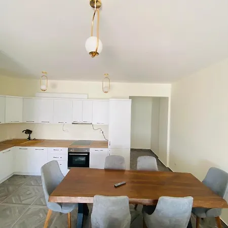 Luxury Penthouse Shkembi Kavajes * Durres