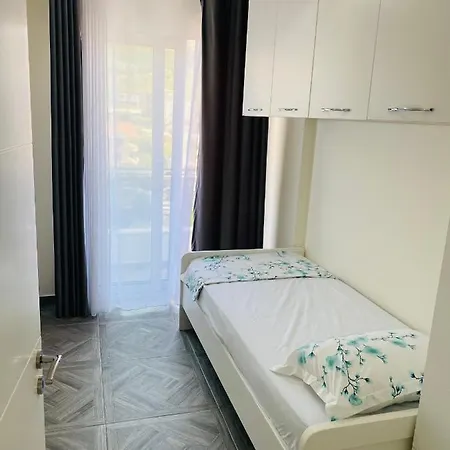 Luxury Penthouse Shkembi Kavajes * Durres